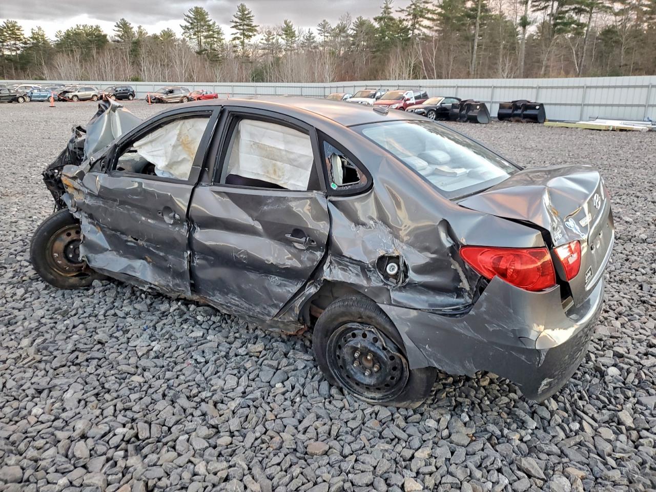 Hyundai ELANTRA Gls Image 9