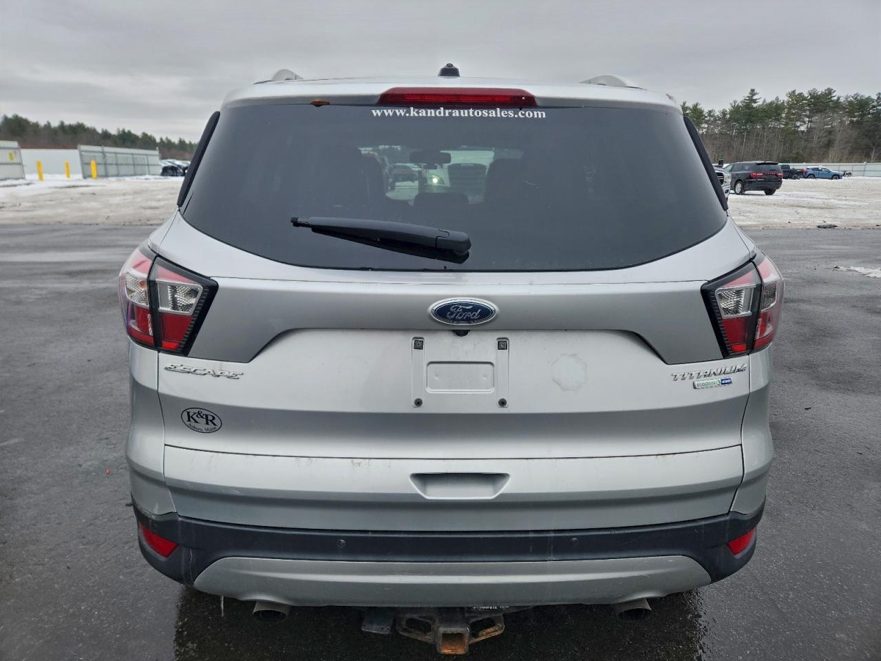 Ford Escape Titanium Image 12