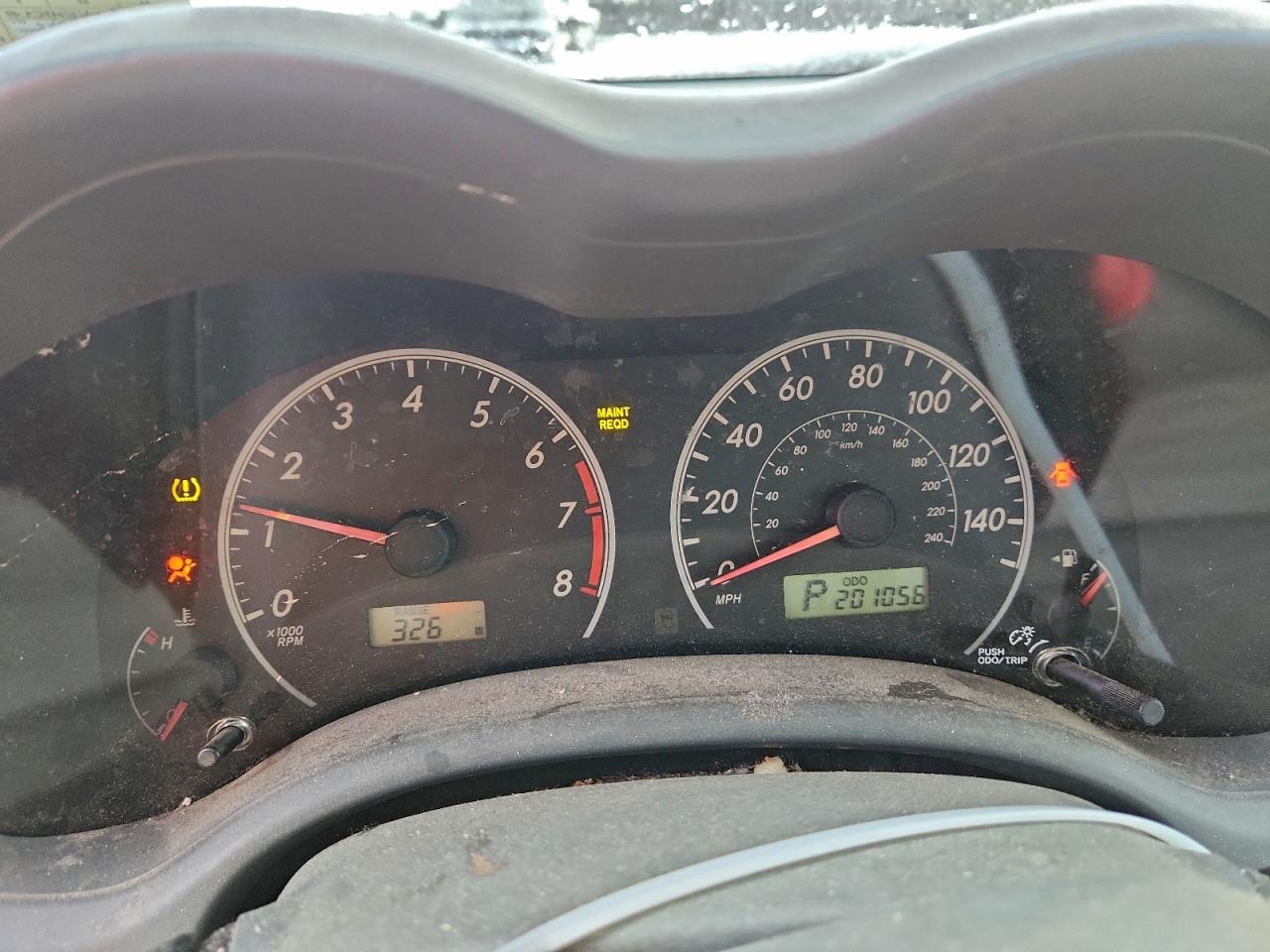 Toyota Corolla Base Image 11