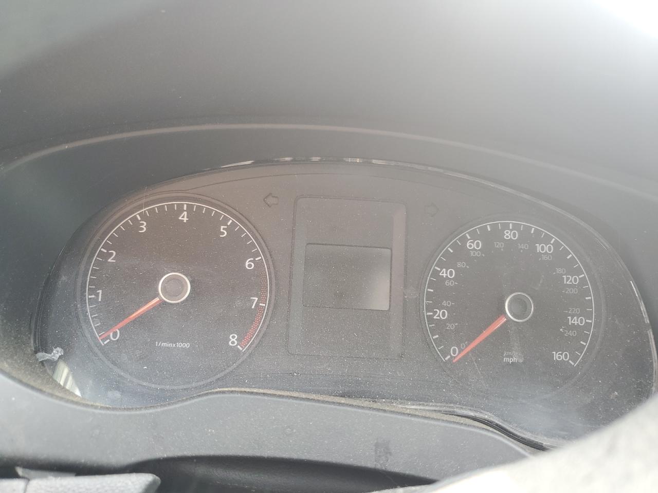 Volkswagen Jetta Base Image 8