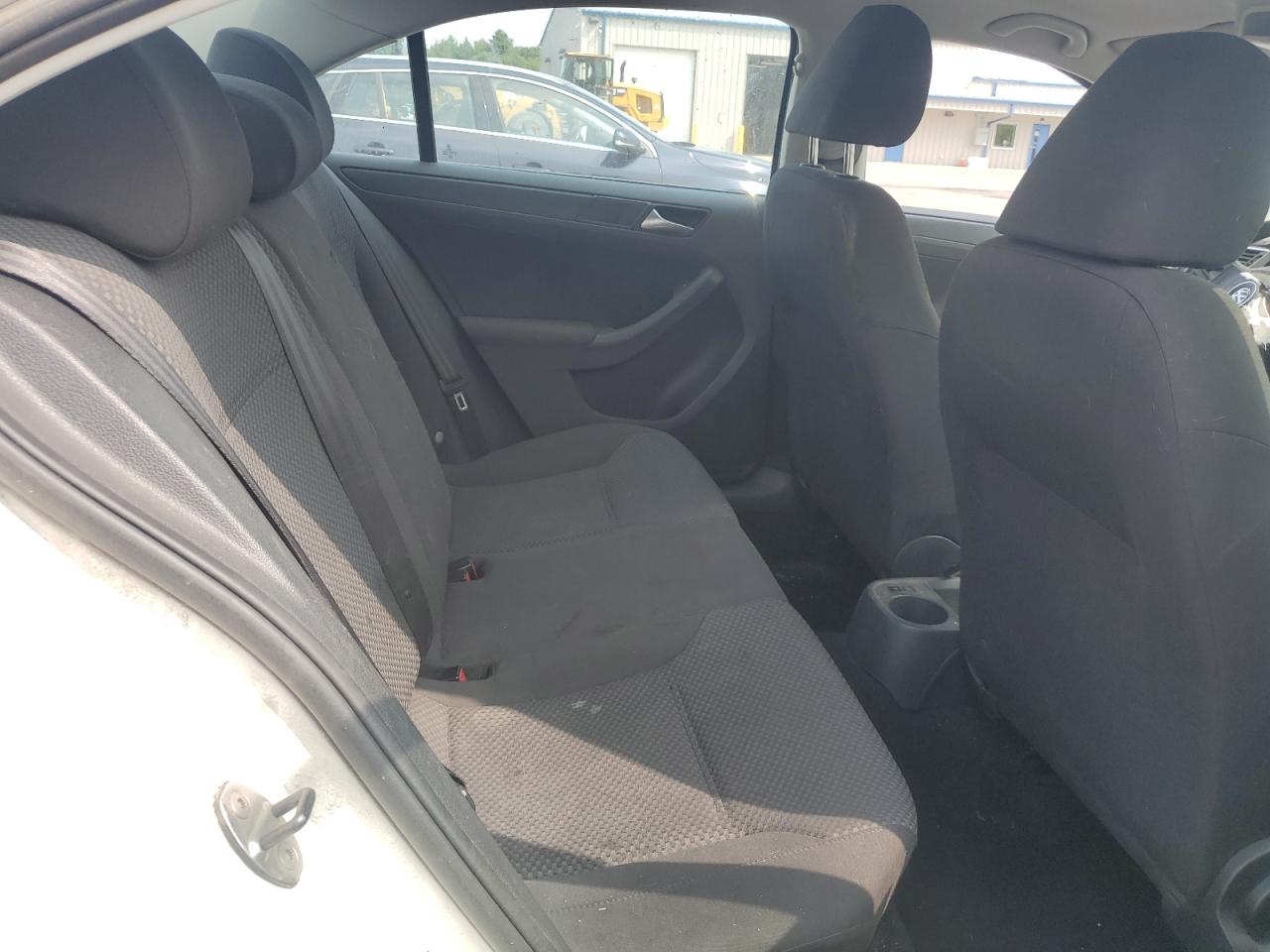 Volkswagen Jetta Base Image 9