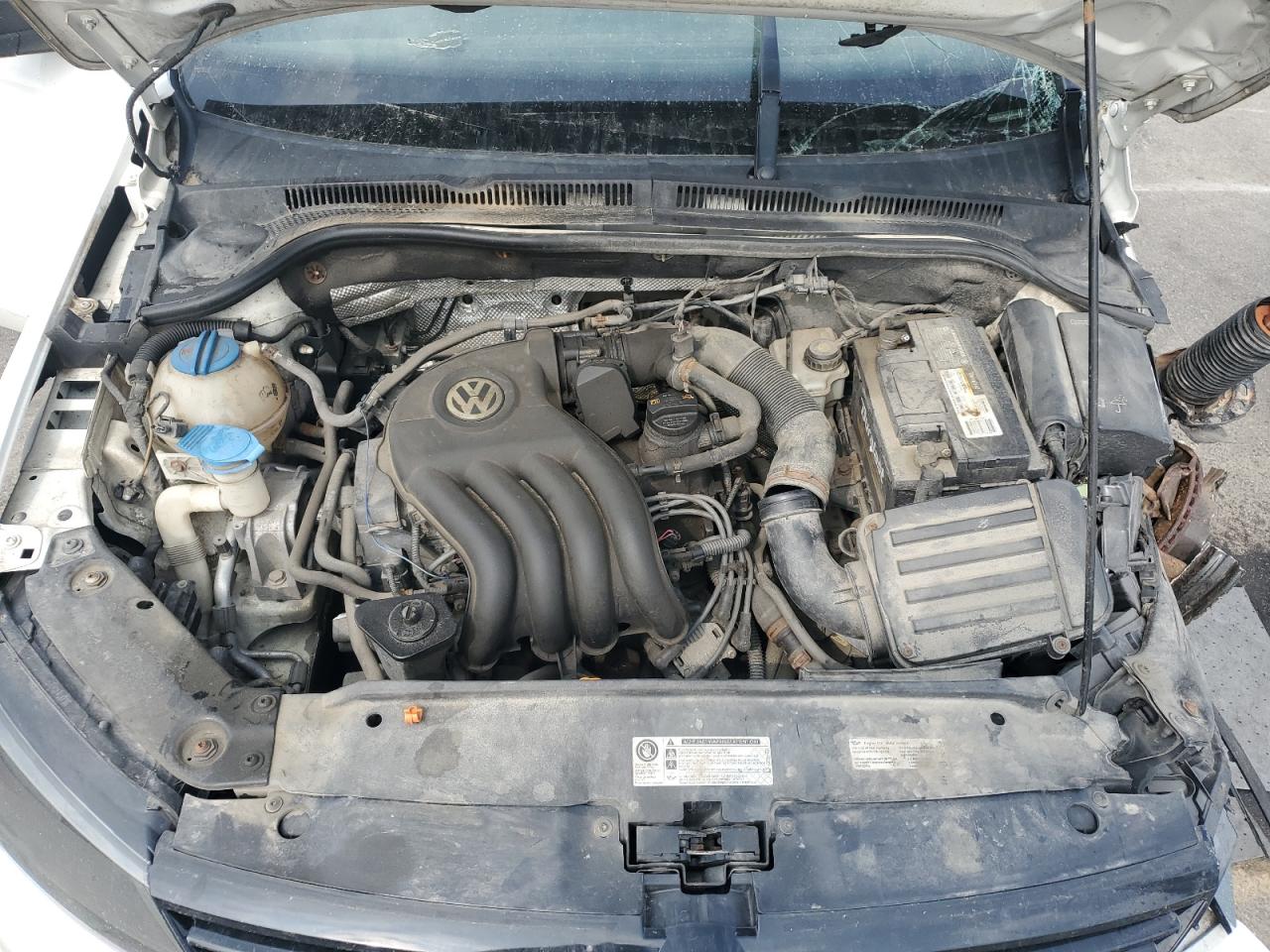 Volkswagen Jetta Base Image 12