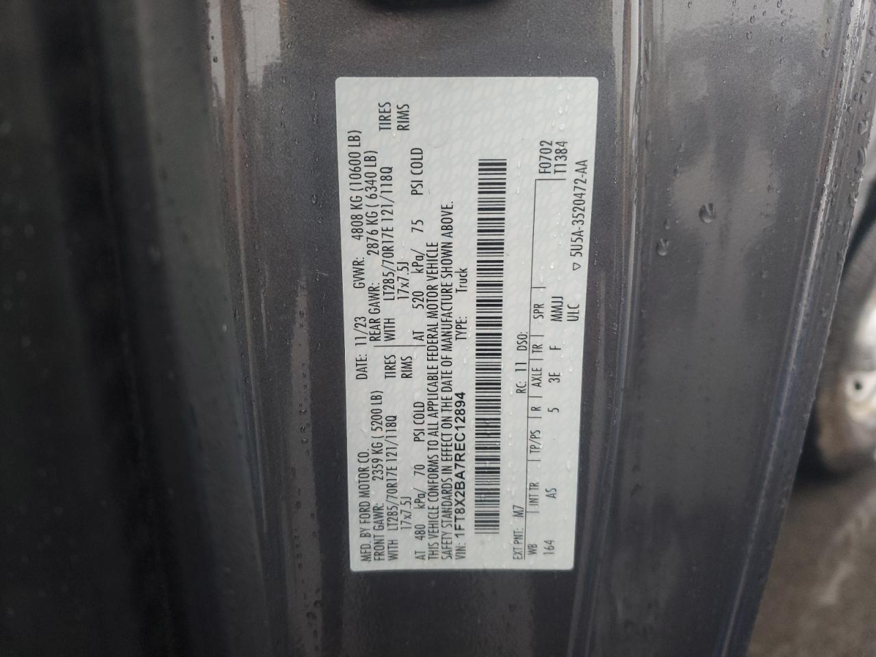 Ford F-250 Super Duty Image 12