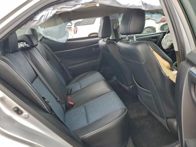 Toyota Corolla L Image 12