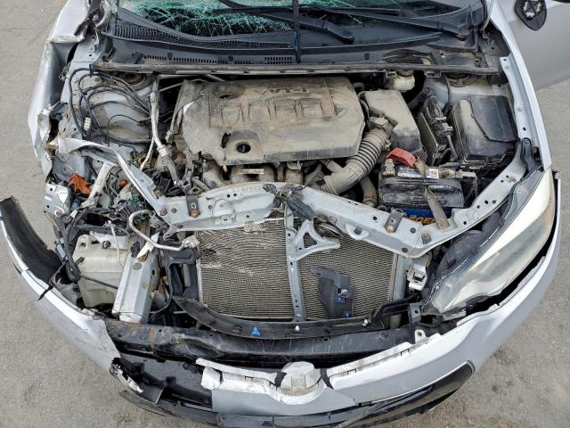 Toyota Corolla L Image 6