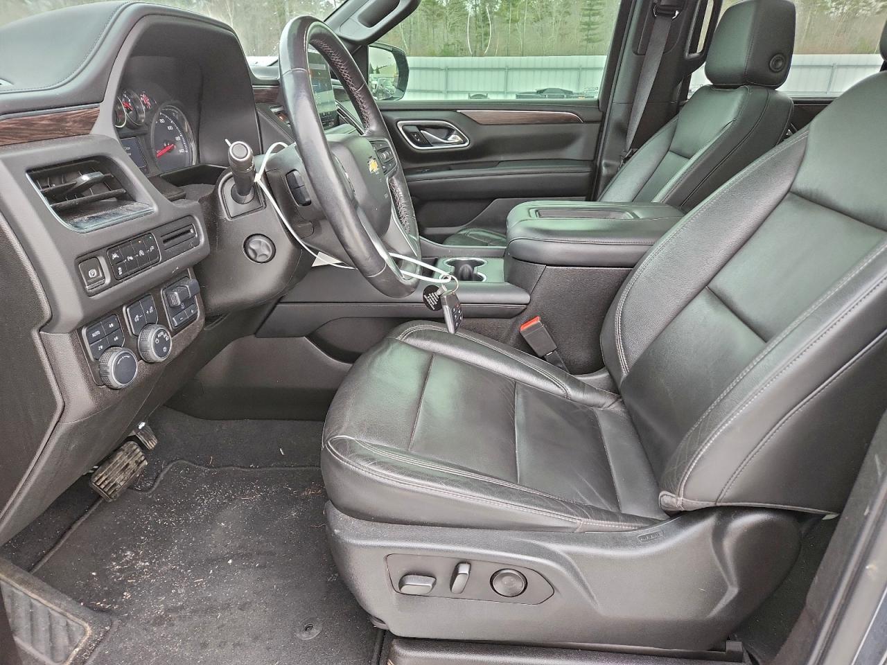 Chevrolet Tahoe K1500 Lt Image 9