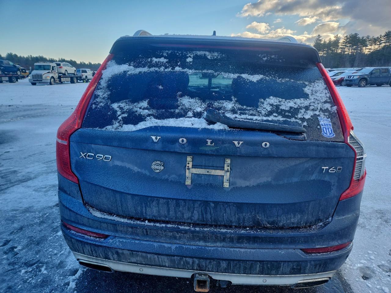 Volvo XC90 T6 Momentum Image 13