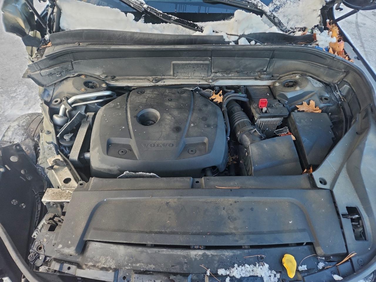 Volvo XC90 T6 Momentum Image 11