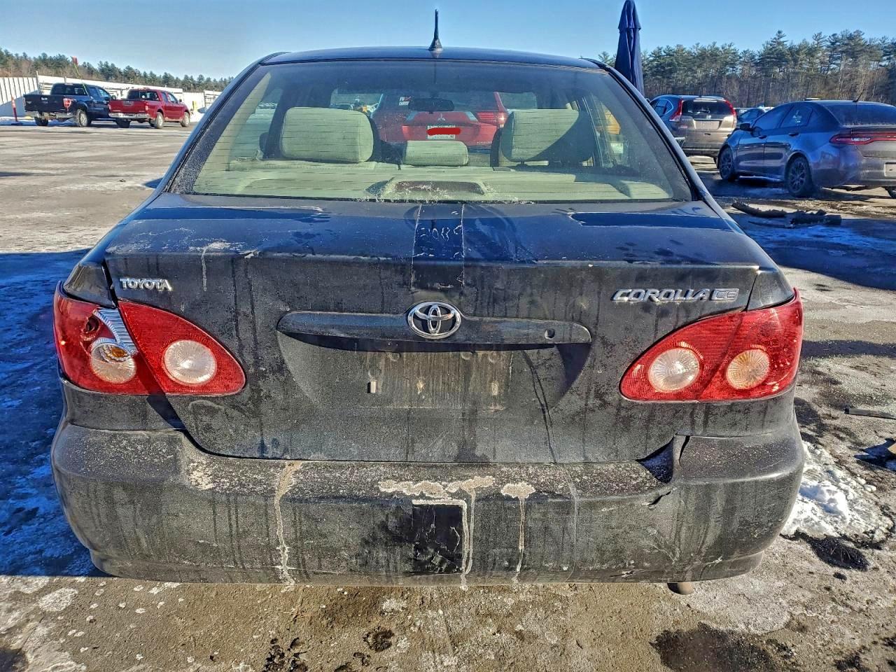 Toyota Corolla Ce Image 12