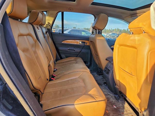 Lincoln MKX Image 13