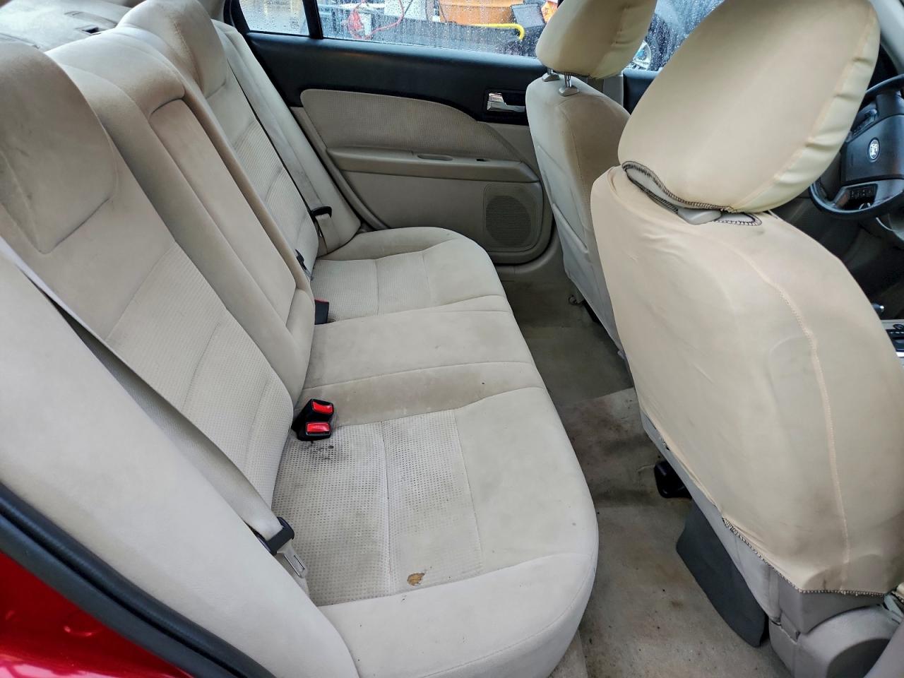 Ford Fusion Sel Image 2