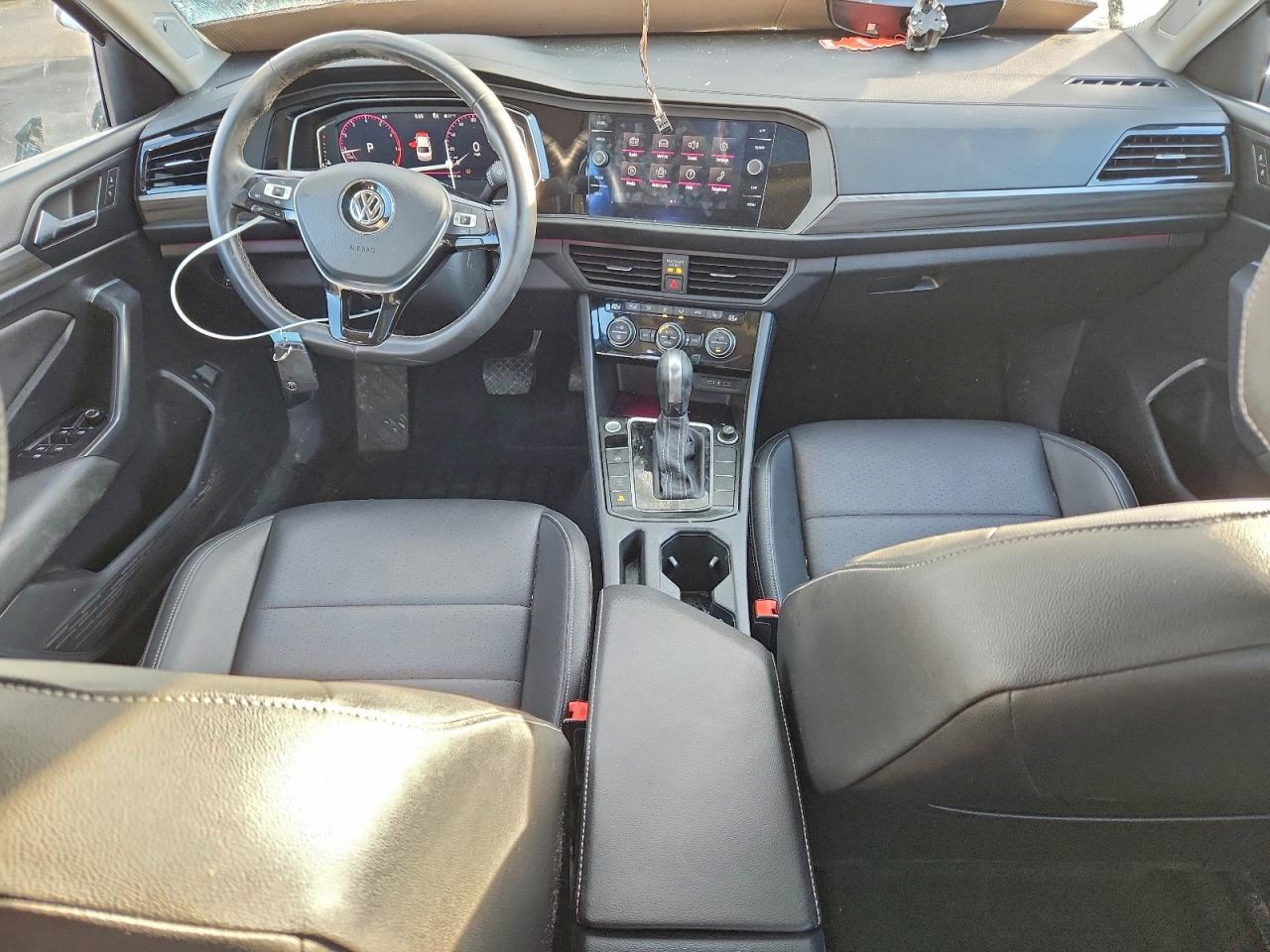 Volkswagen Jetta Sel Image 3