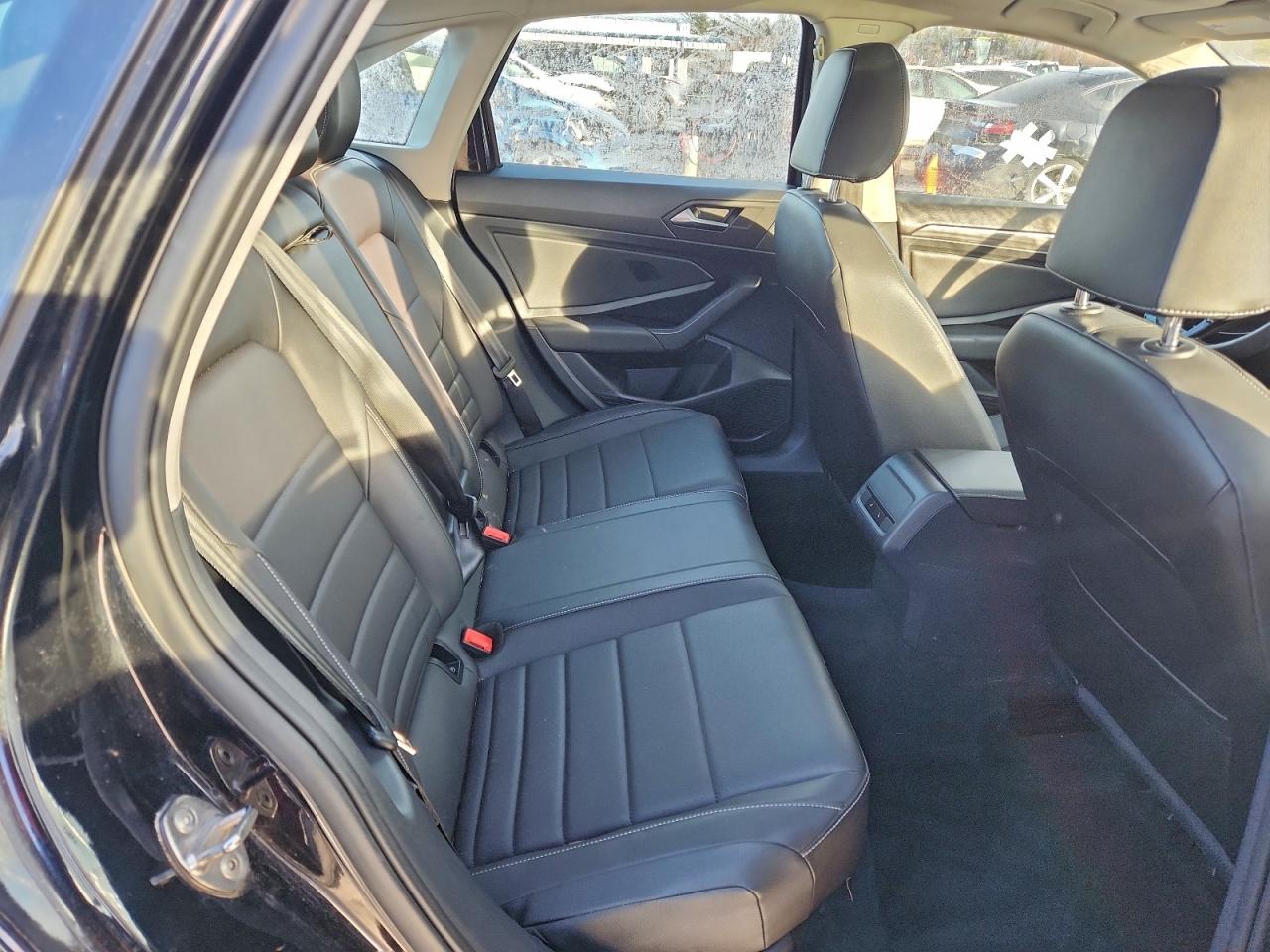 Volkswagen Jetta Sel Image 6