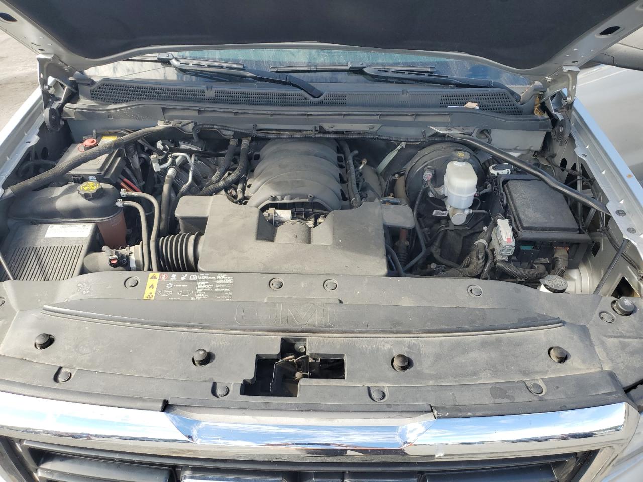 GMC Sierra K1500 Image 3