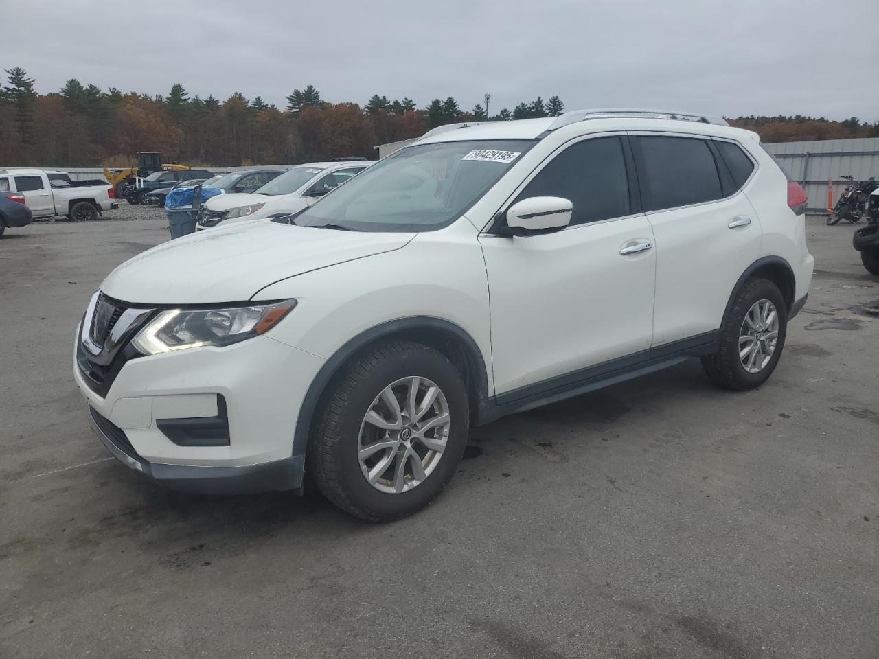 Nissan Rogue S Image 1