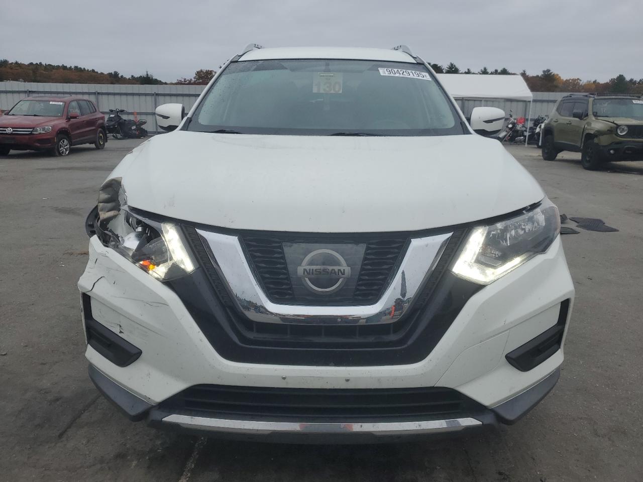 Nissan Rogue S Image 7