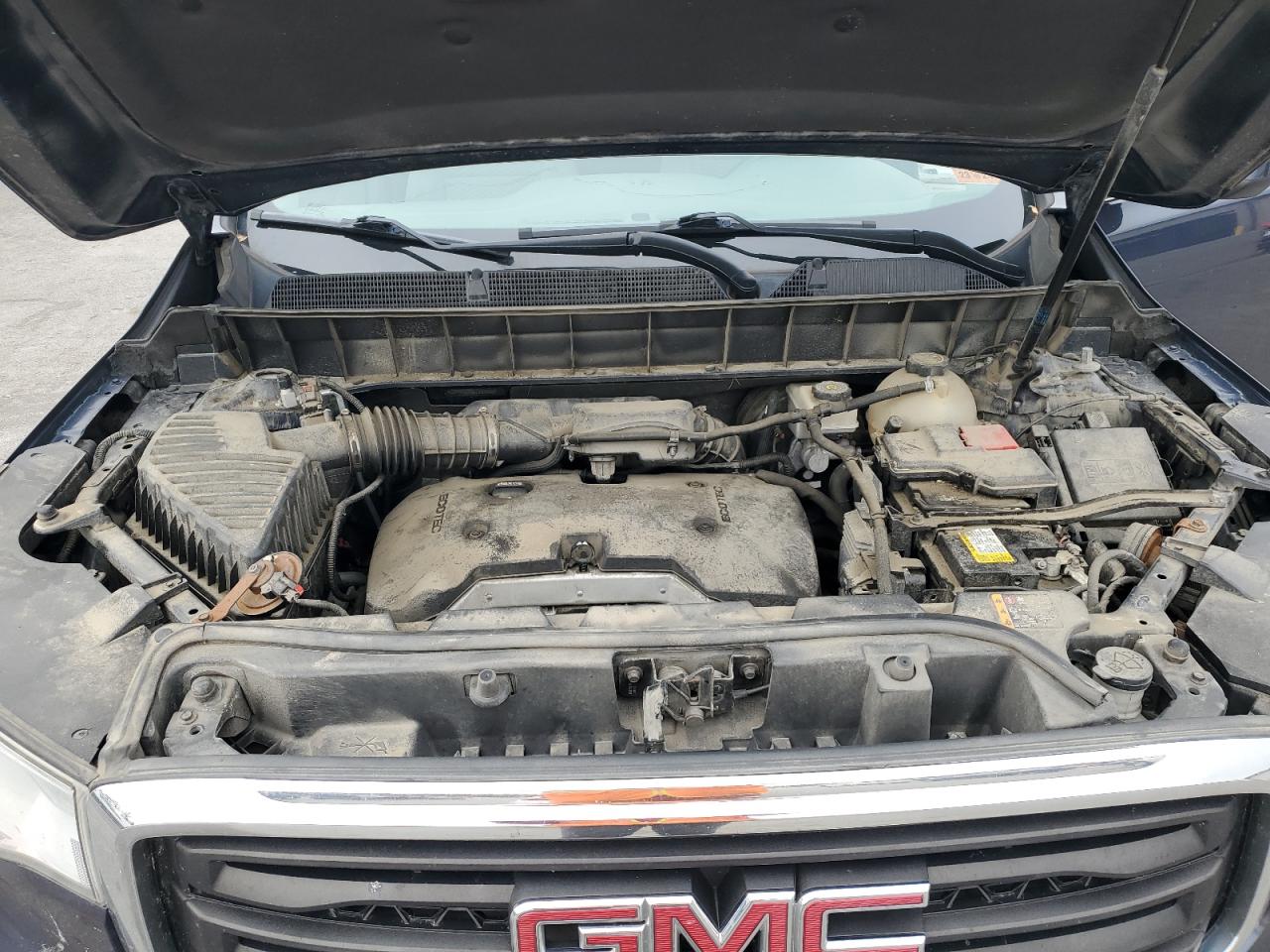 GMC Acadia Sle Image 2