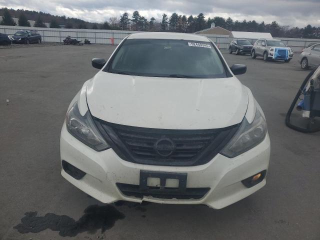 Nissan Altima 2.5 Image 5