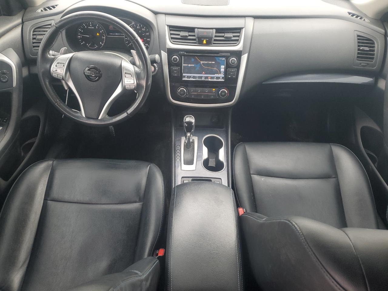 Nissan Altima 2.5 Image 9
