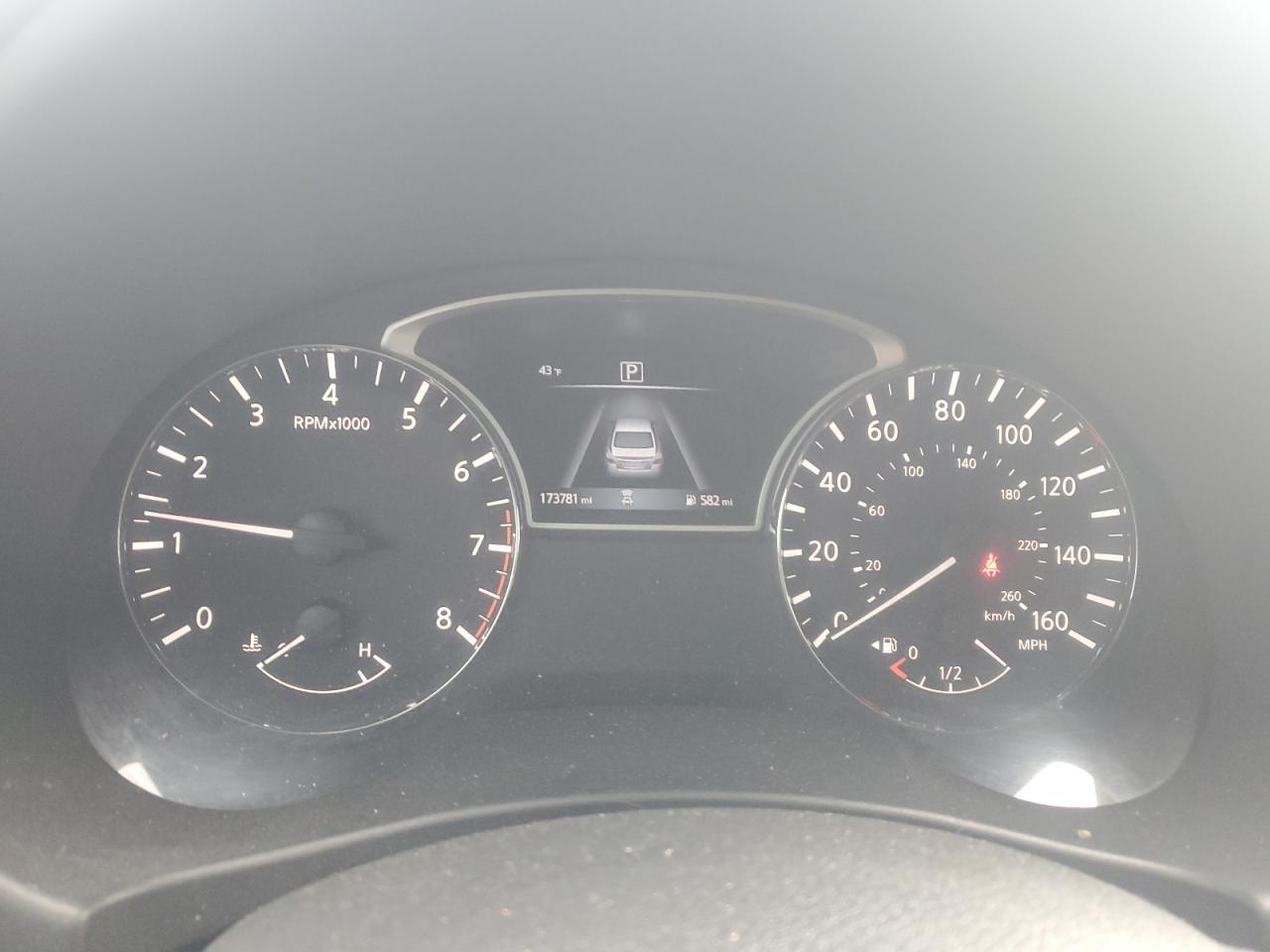 Nissan Altima 2.5 Image 4