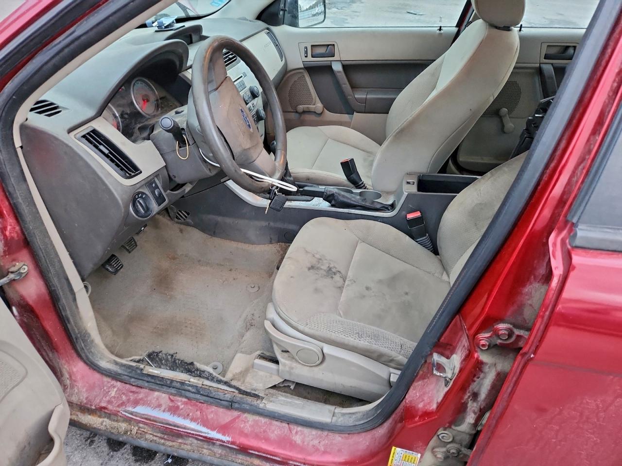 Ford Focus S Image 3