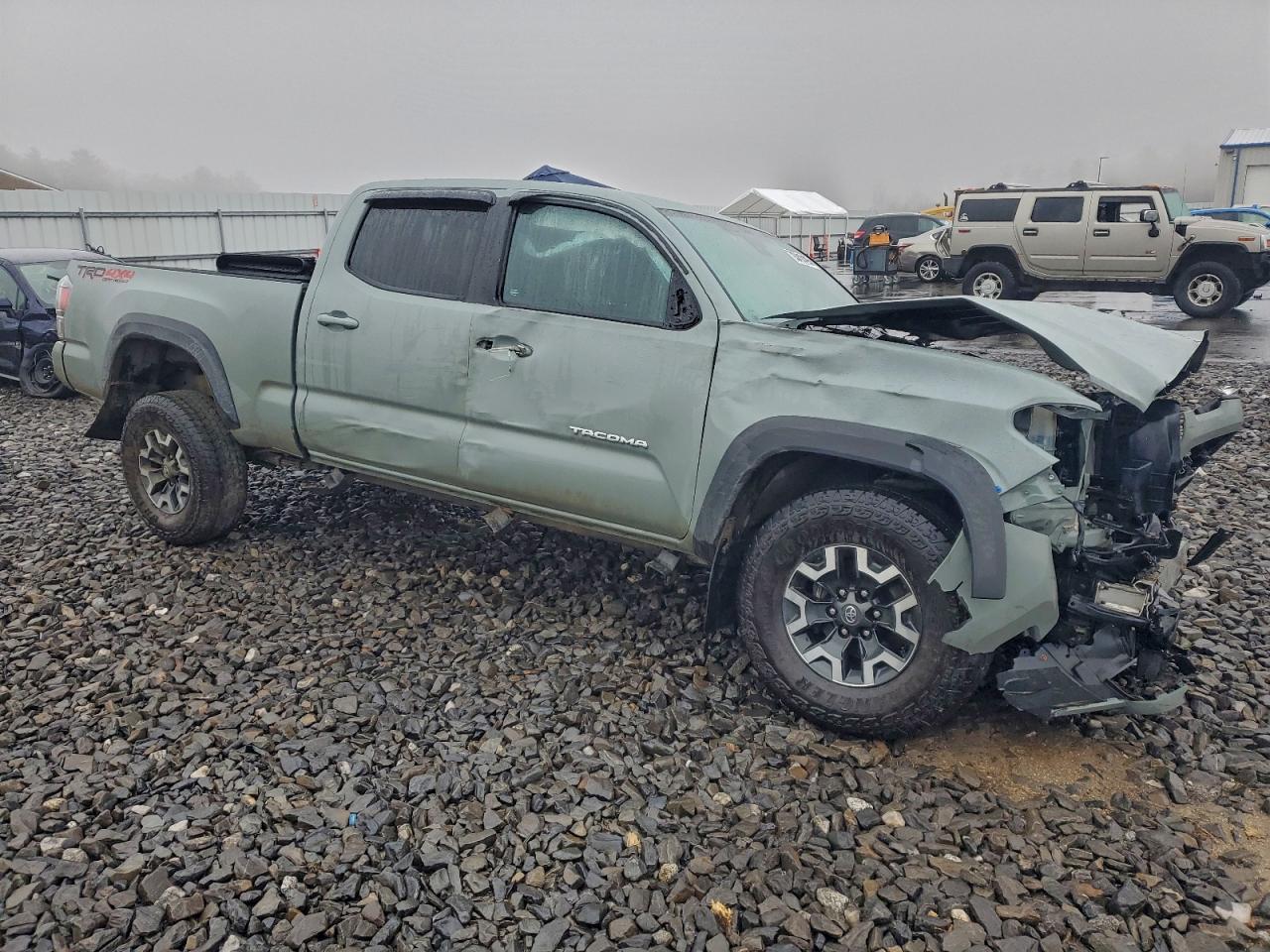 Toyota Tacoma Double Cab Image 8