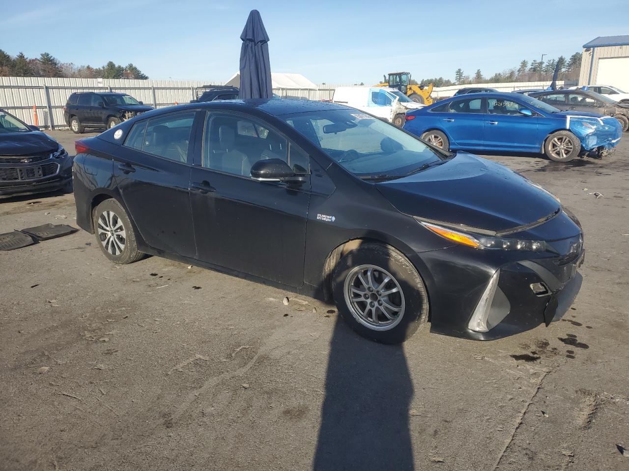 Toyota Prius Le Image 4