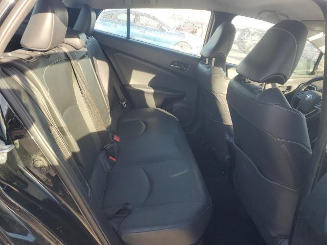 Toyota Prius Le Image 10