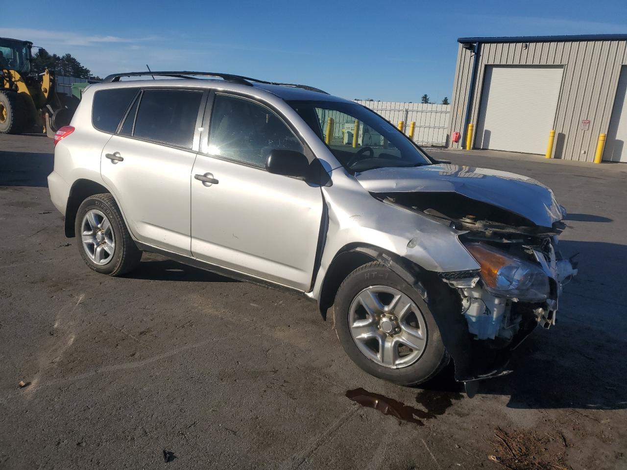 Toyota RAV4 Image 3