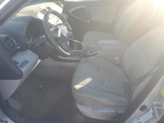 Toyota RAV4 Image 13