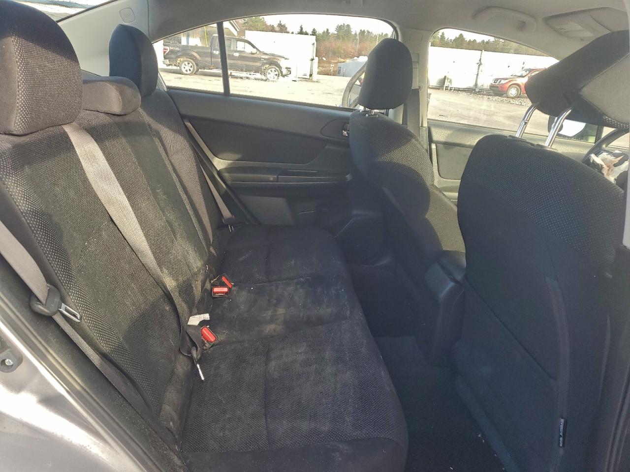 Subaru Impreza Premium Image 9