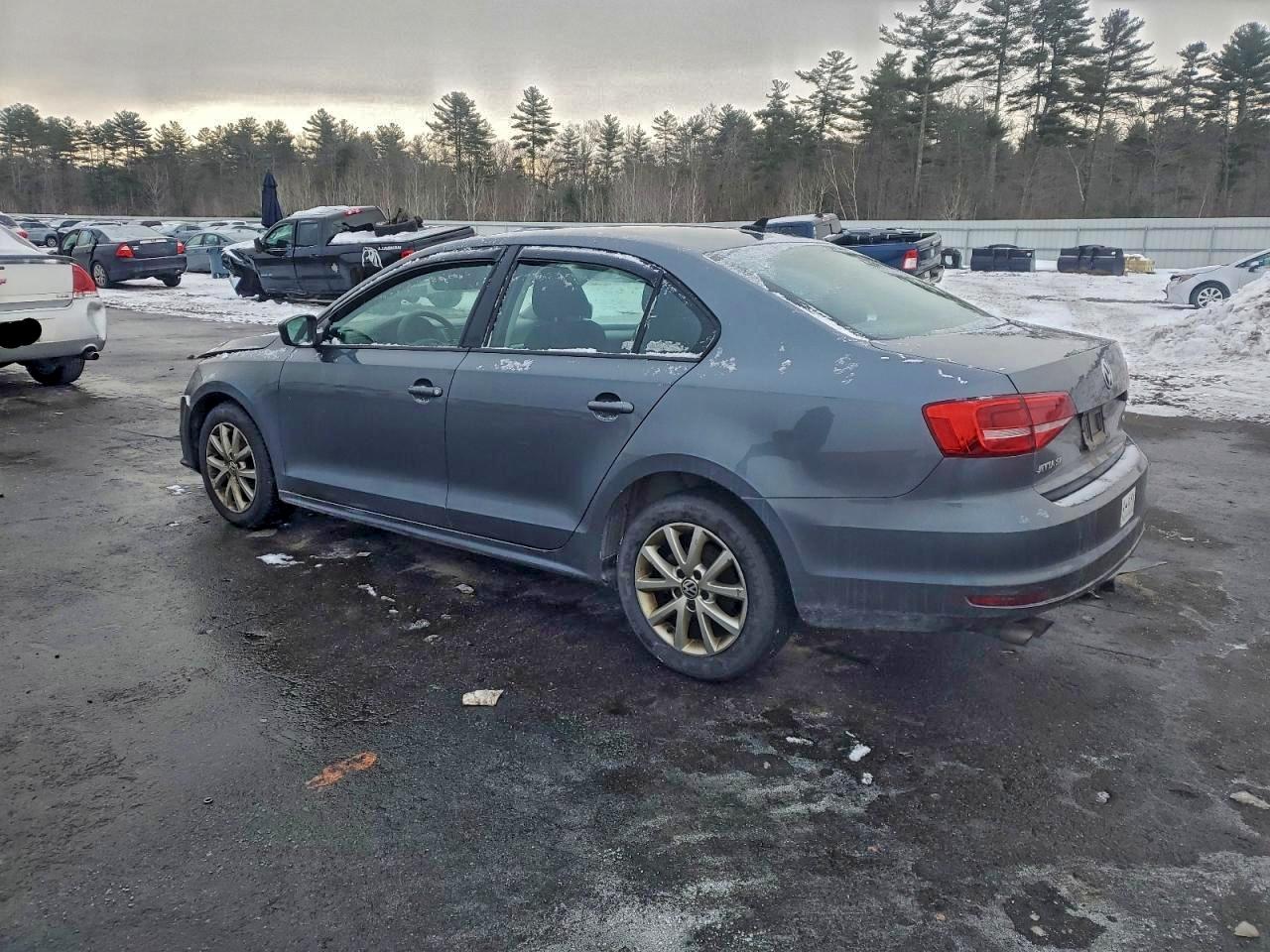 Volkswagen Jetta Se Image 2