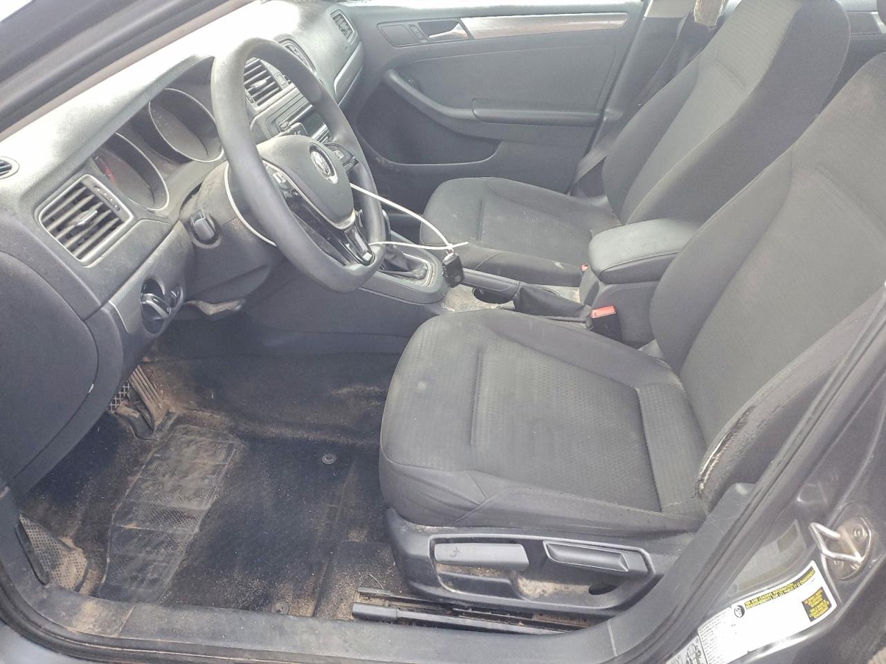 Volkswagen Jetta Se Image 5