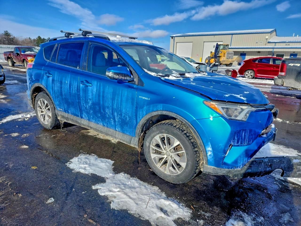 Toyota RAV4 Le Image 5