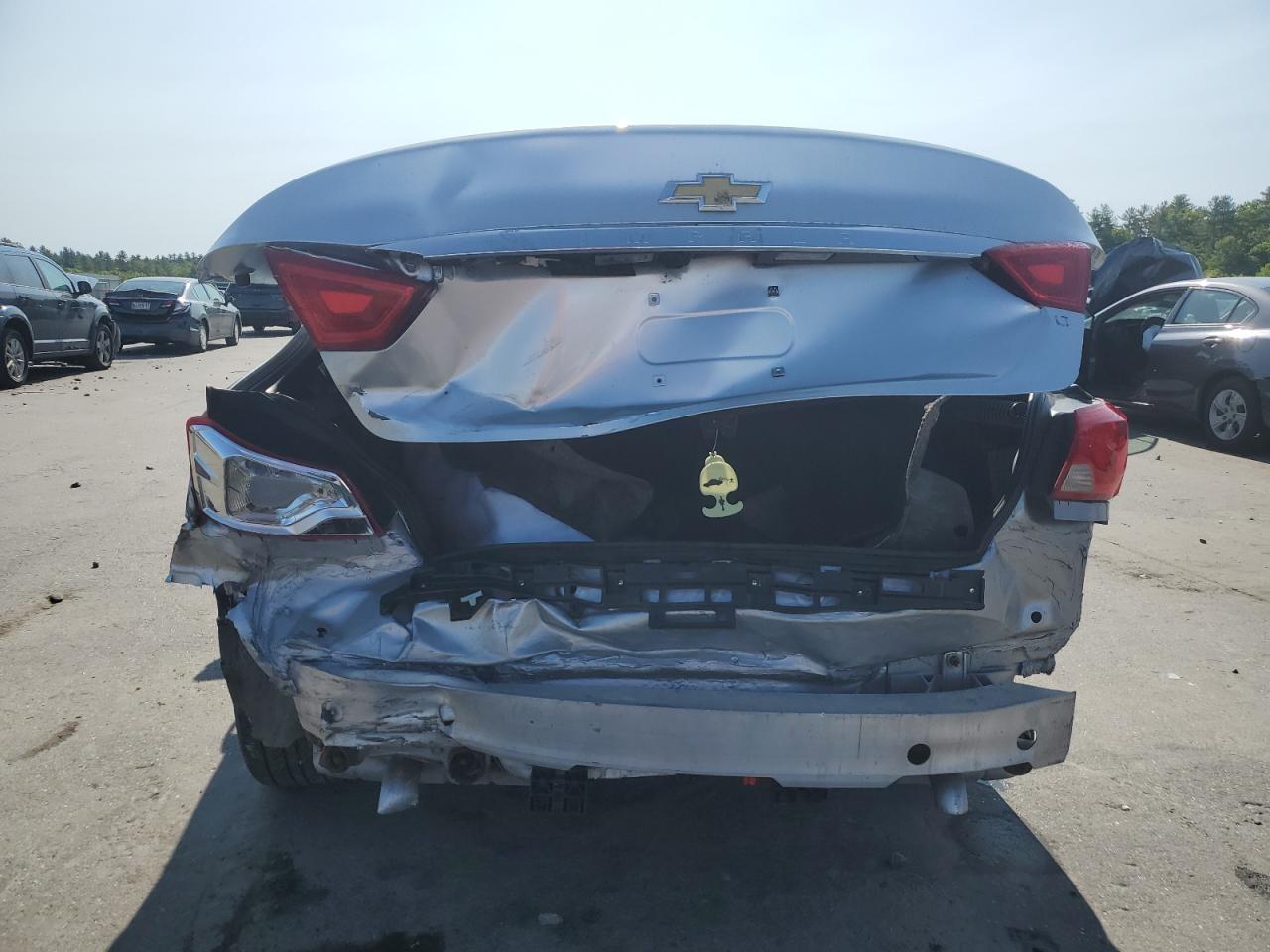 Chevrolet Impala Lt Image 11