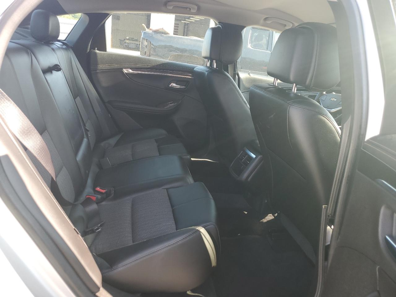 Chevrolet Impala Lt Image 6