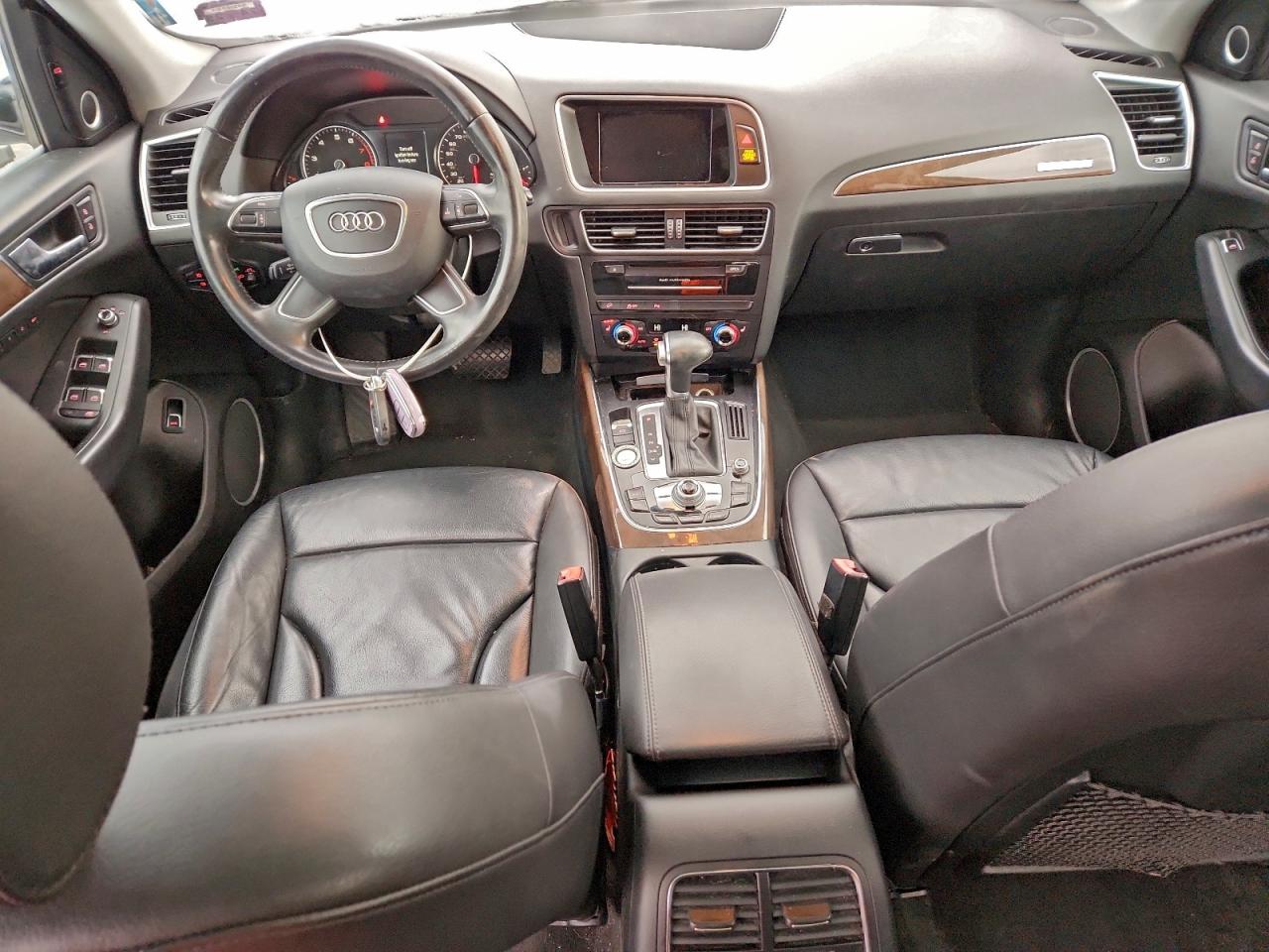 Audi Q5 Premium Plus Image 3