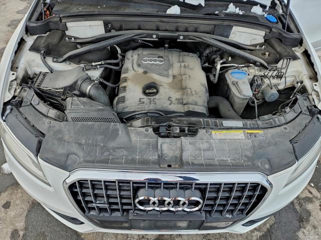 Audi Q5 Premium Plus Image 12