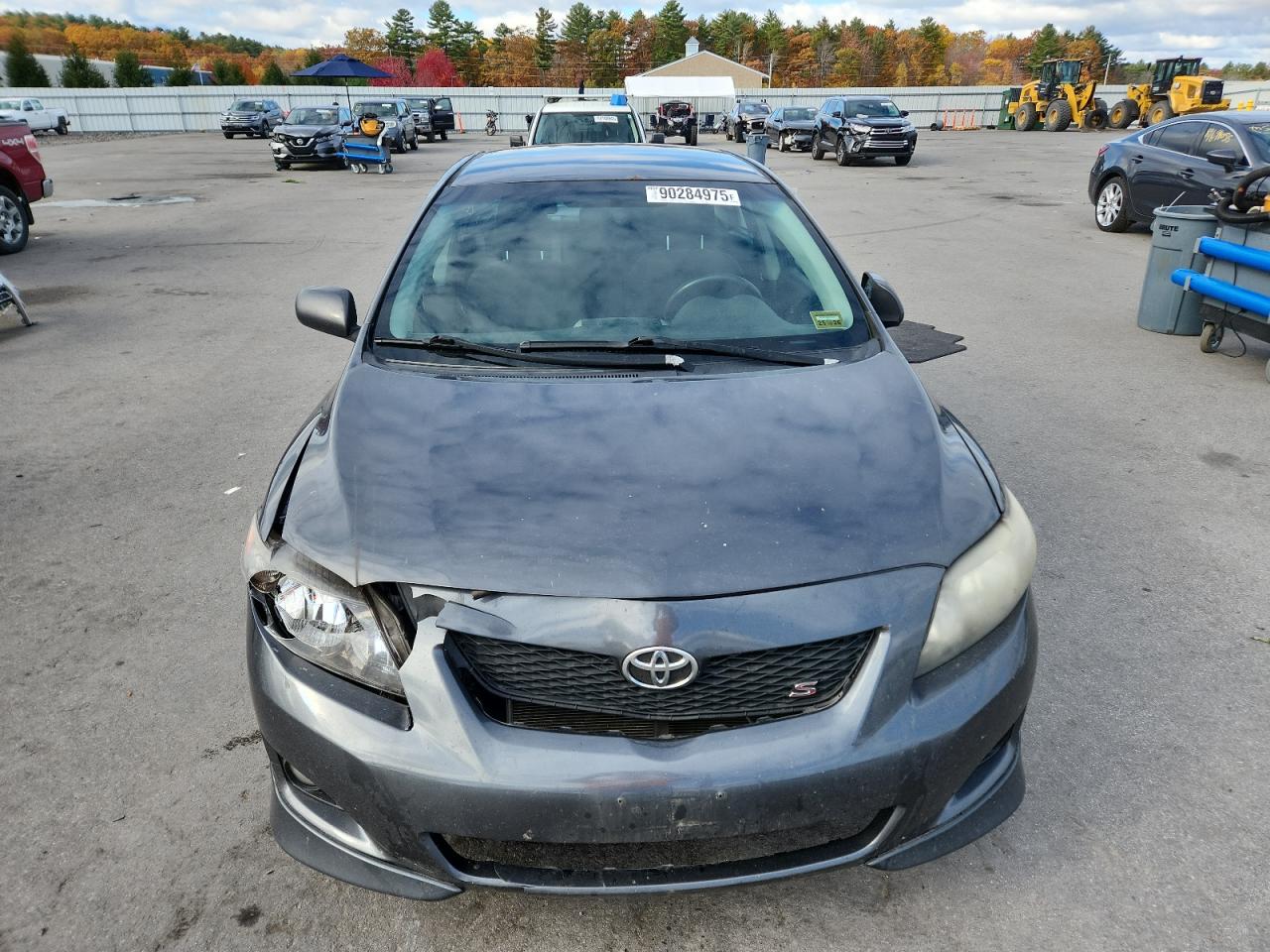 Toyota Corolla Base Image 12