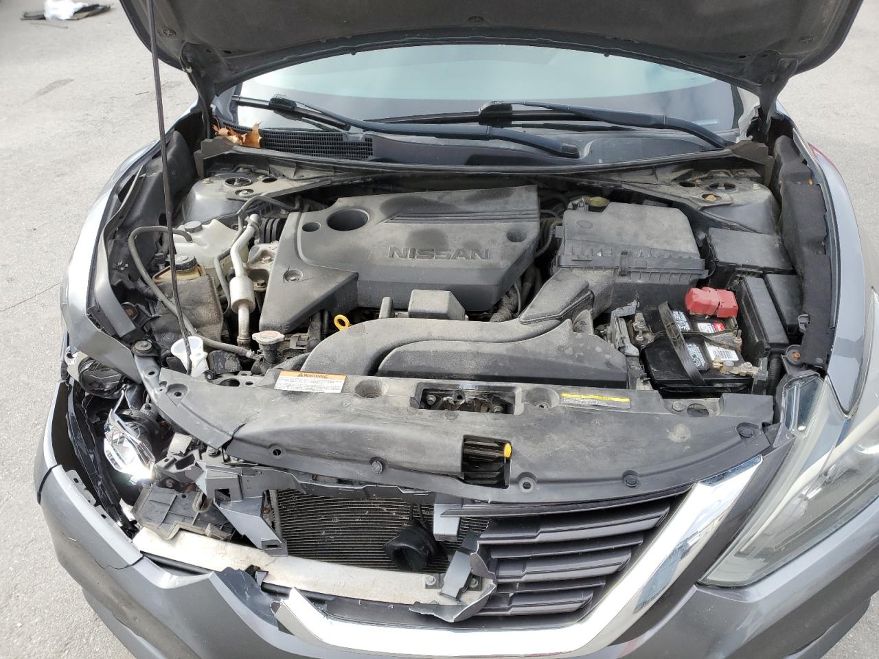 Nissan Altima 2.5 Image 2