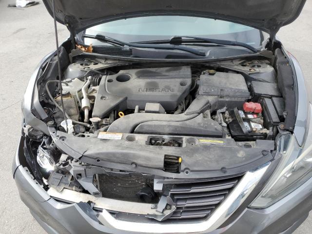 Nissan Altima 2.5 Image 2