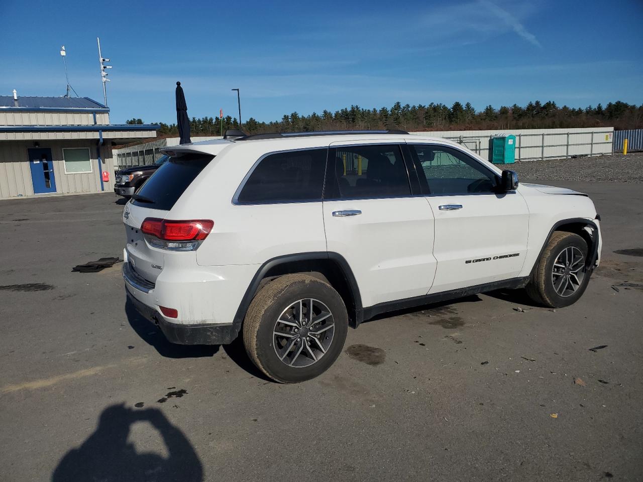 Jeep Grand Cherokee Limited Image 3