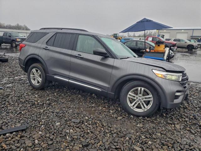 Ford Explorer Xlt Image 13