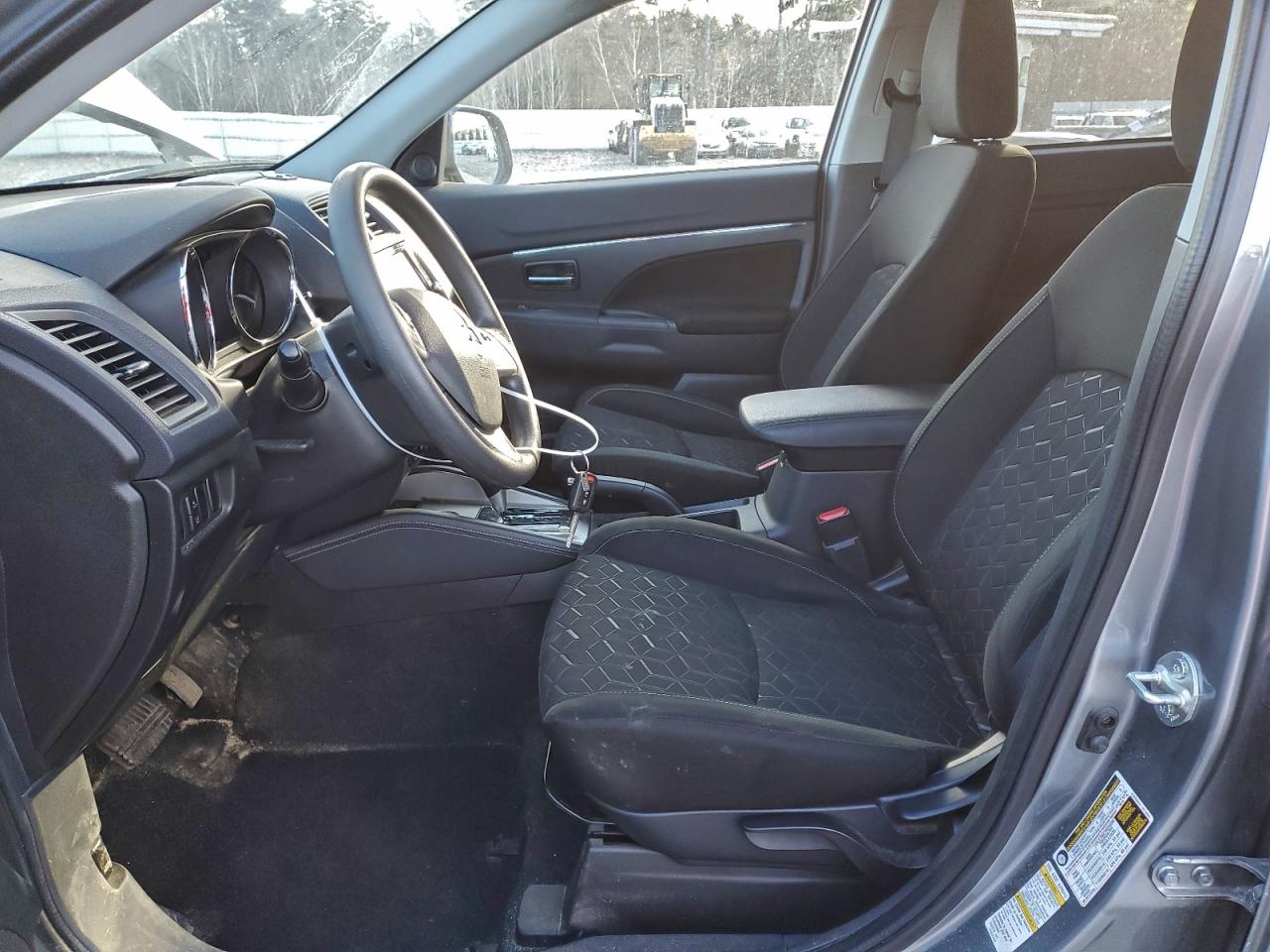 Mitsubishi Outlander S/se Image 6