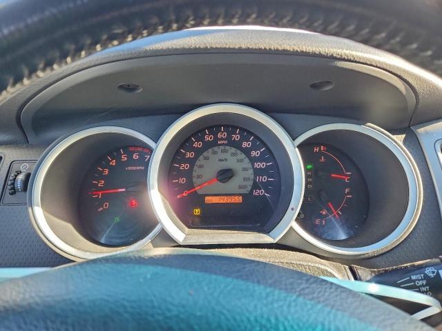 Toyota Tacoma Double Cab Image 6