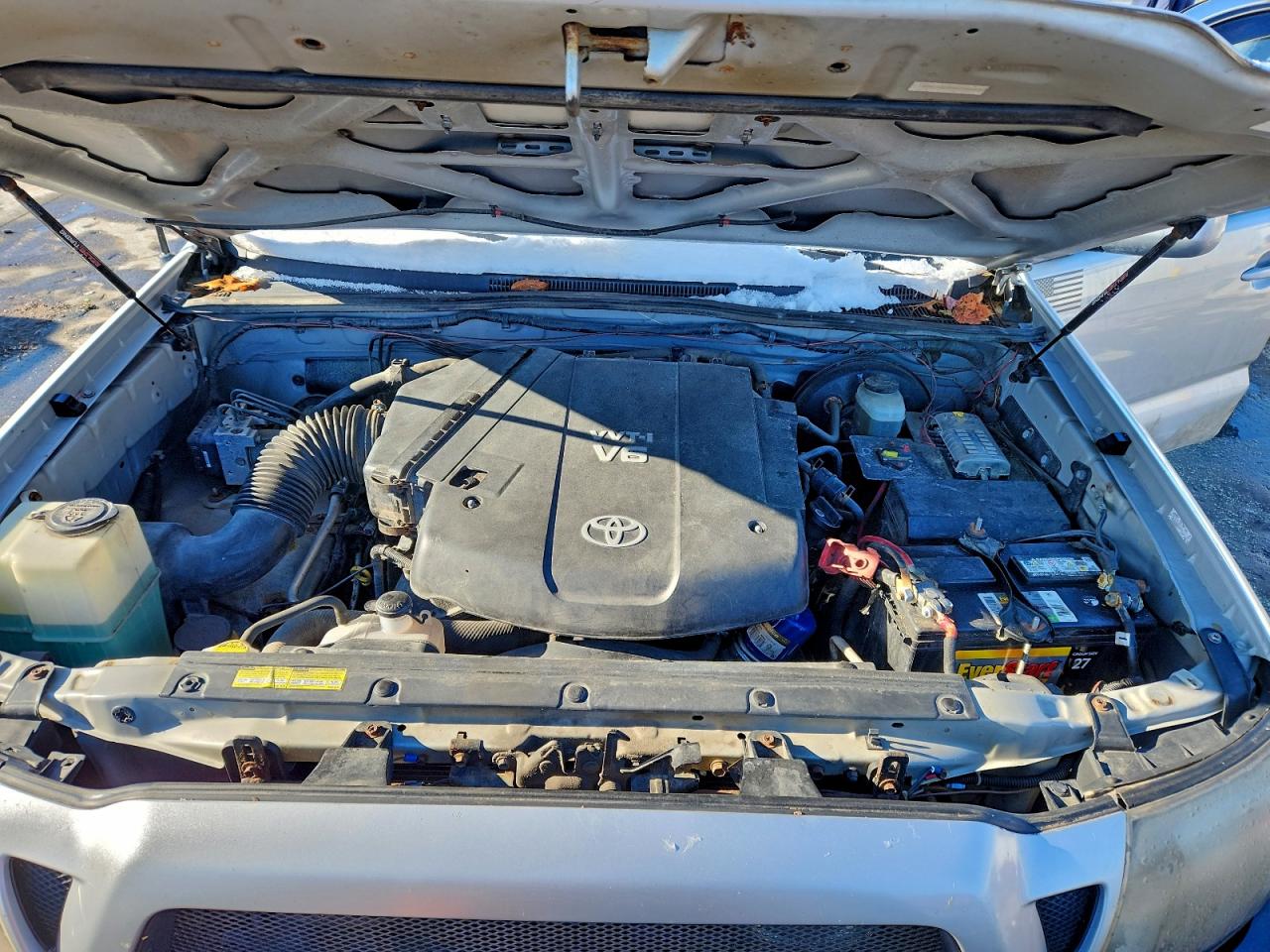 Toyota Tacoma Double Cab Image 10