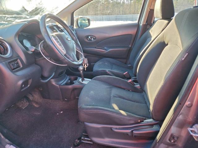 Nissan Versa S Image 2