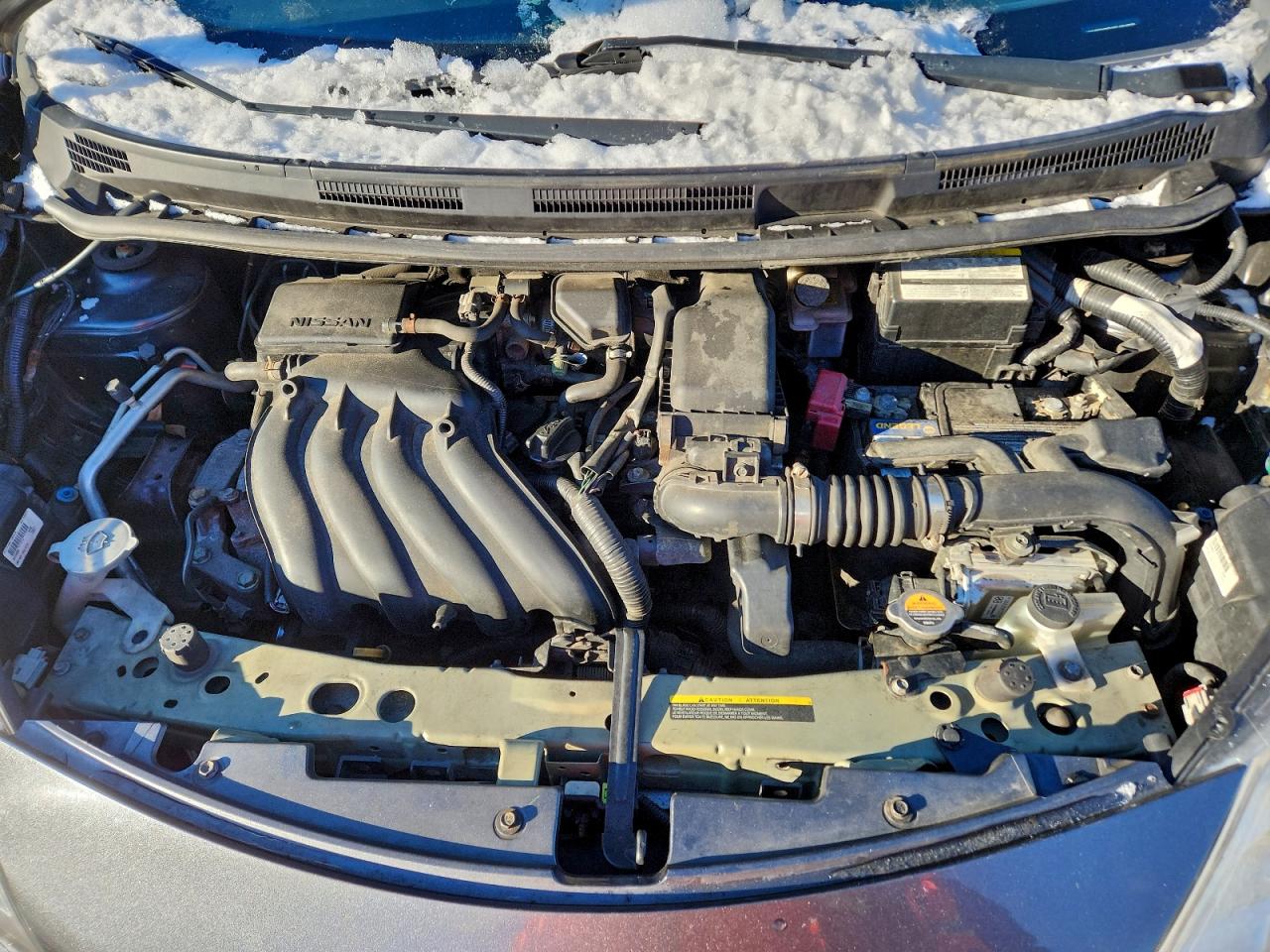 Nissan Versa S Image 10