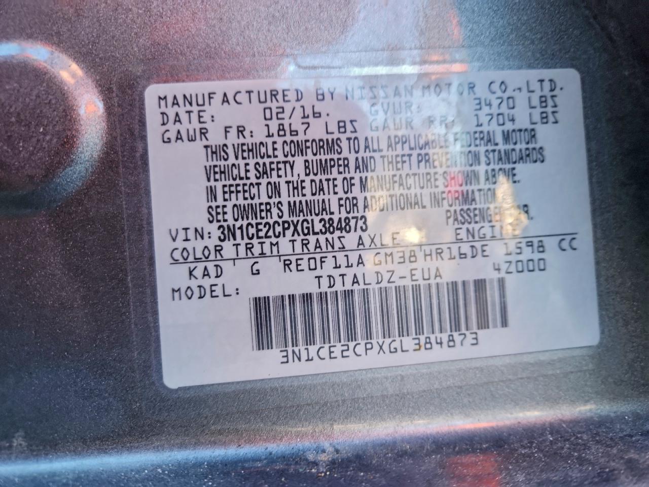 Nissan Versa S Image 8