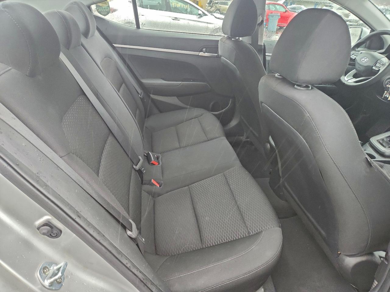 Hyundai ELANTRA Se Image 12